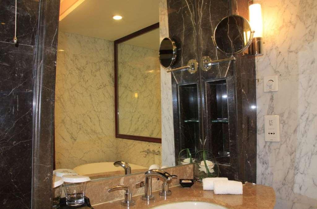 Grand Oriental Hotel Dongguan (Guangdong) Quarto foto