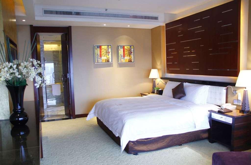 Grand Oriental Hotel Dongguan (Guangdong) Quarto foto