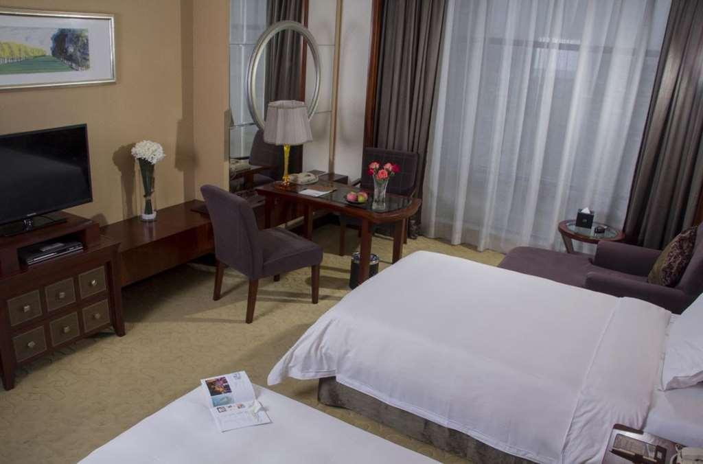 Grand Oriental Hotel Dongguan (Guangdong) Quarto foto